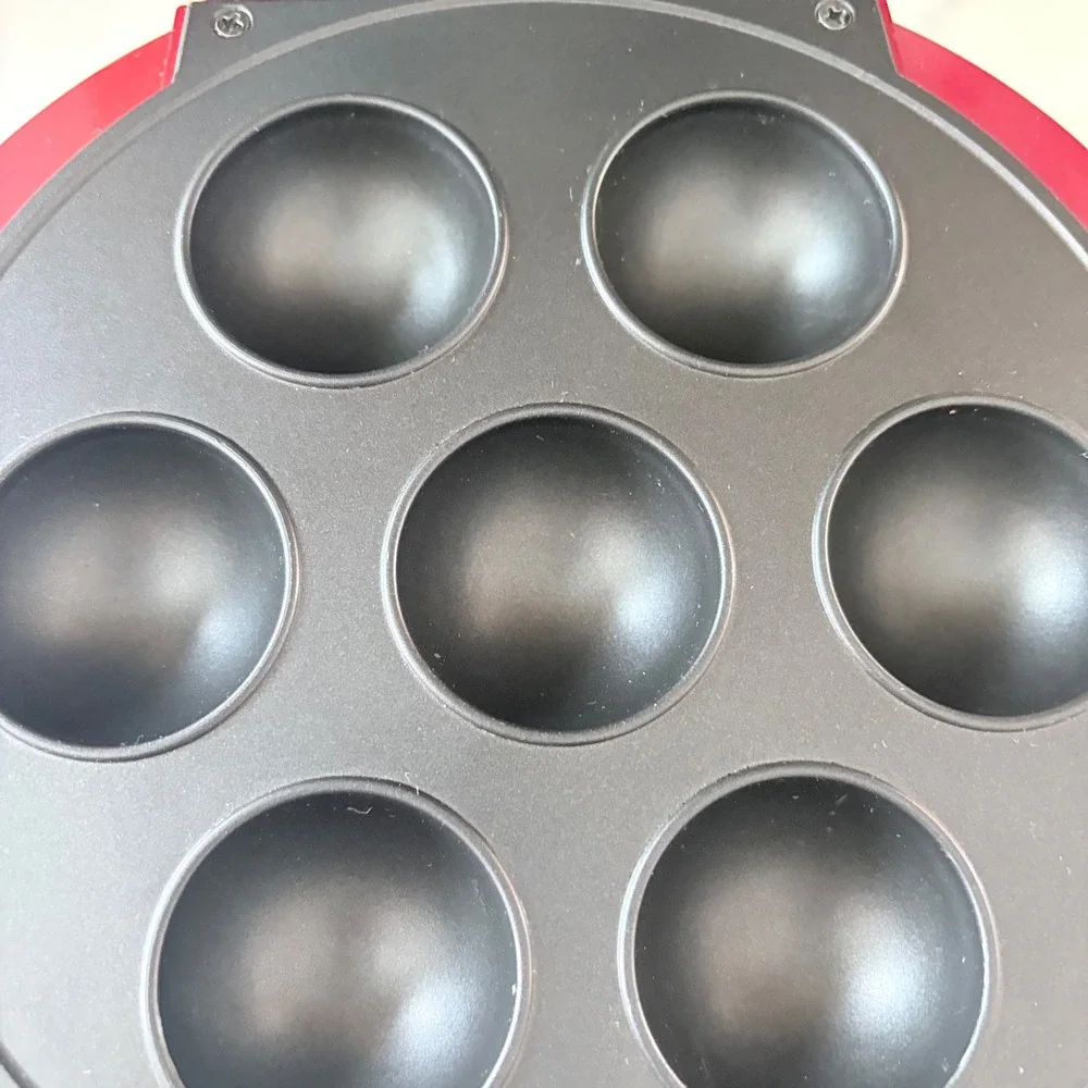Keebler Uncommonly Good Cake Pop Maker Red Smart Planet CPM-1K Non-Stick Baking